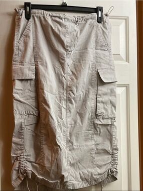 Light Tan Cargo Midi Skirt with Utility Pockets